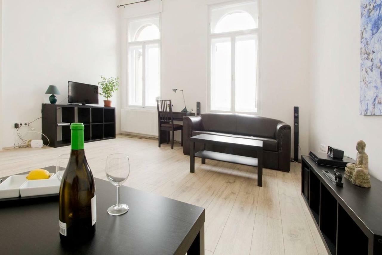 בודפשט Apartment Andrassy מראה חיצוני תמונה